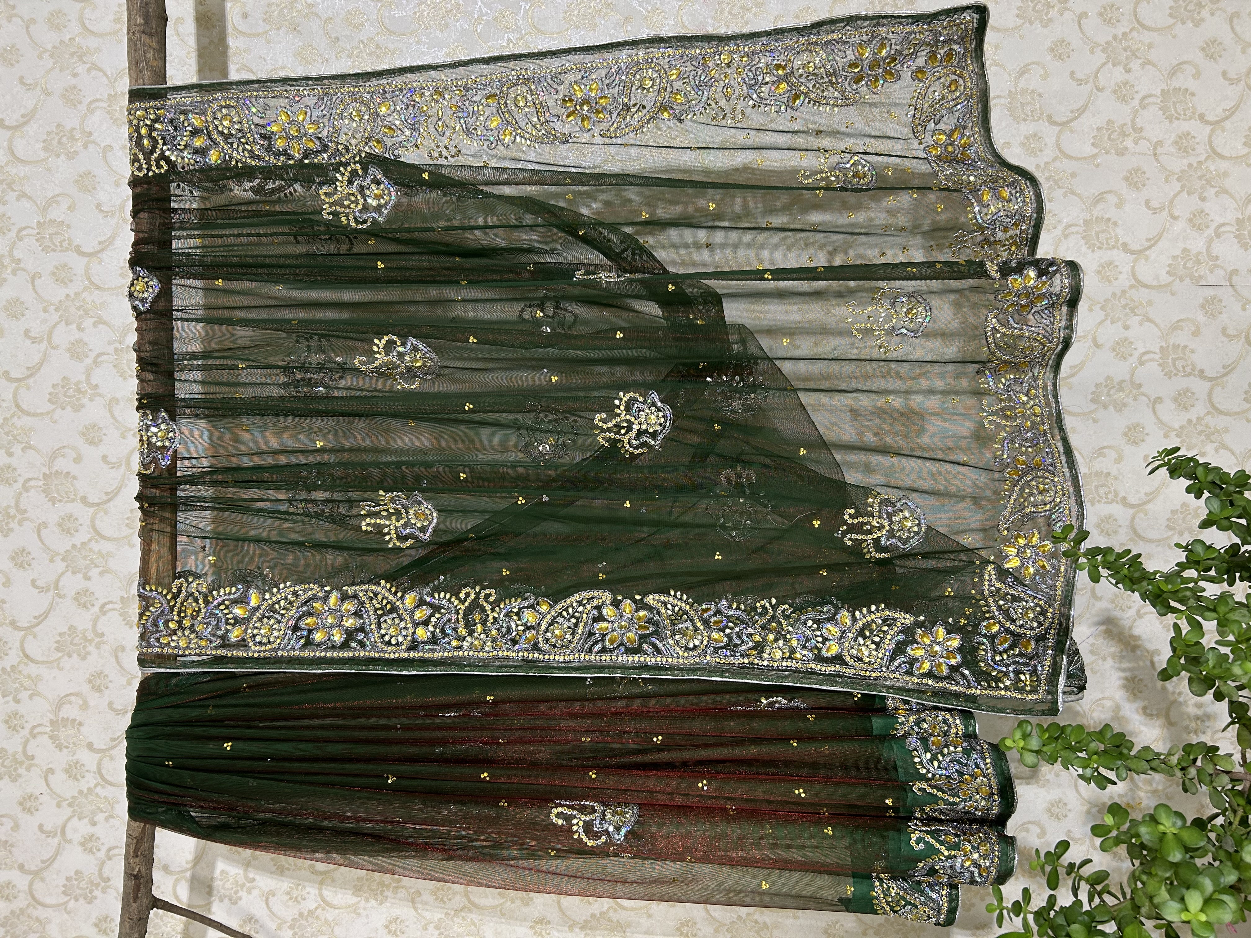 Dual tone Net saree — image 1